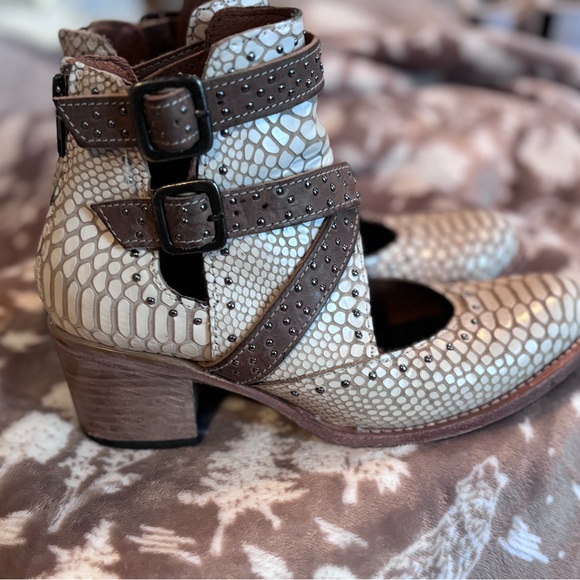 FREEBIRD handmade genuine leather shoes - Picture 3 of 6